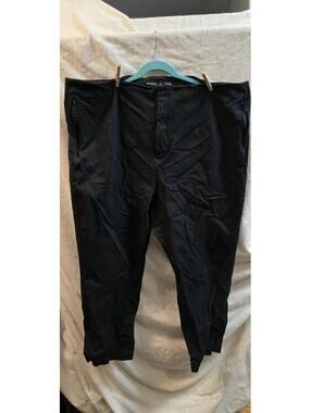 Old Navy Black Tapered Crop Pants Size 26